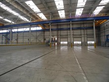 Prodej výrobní haly, prostoru 18 000 m²